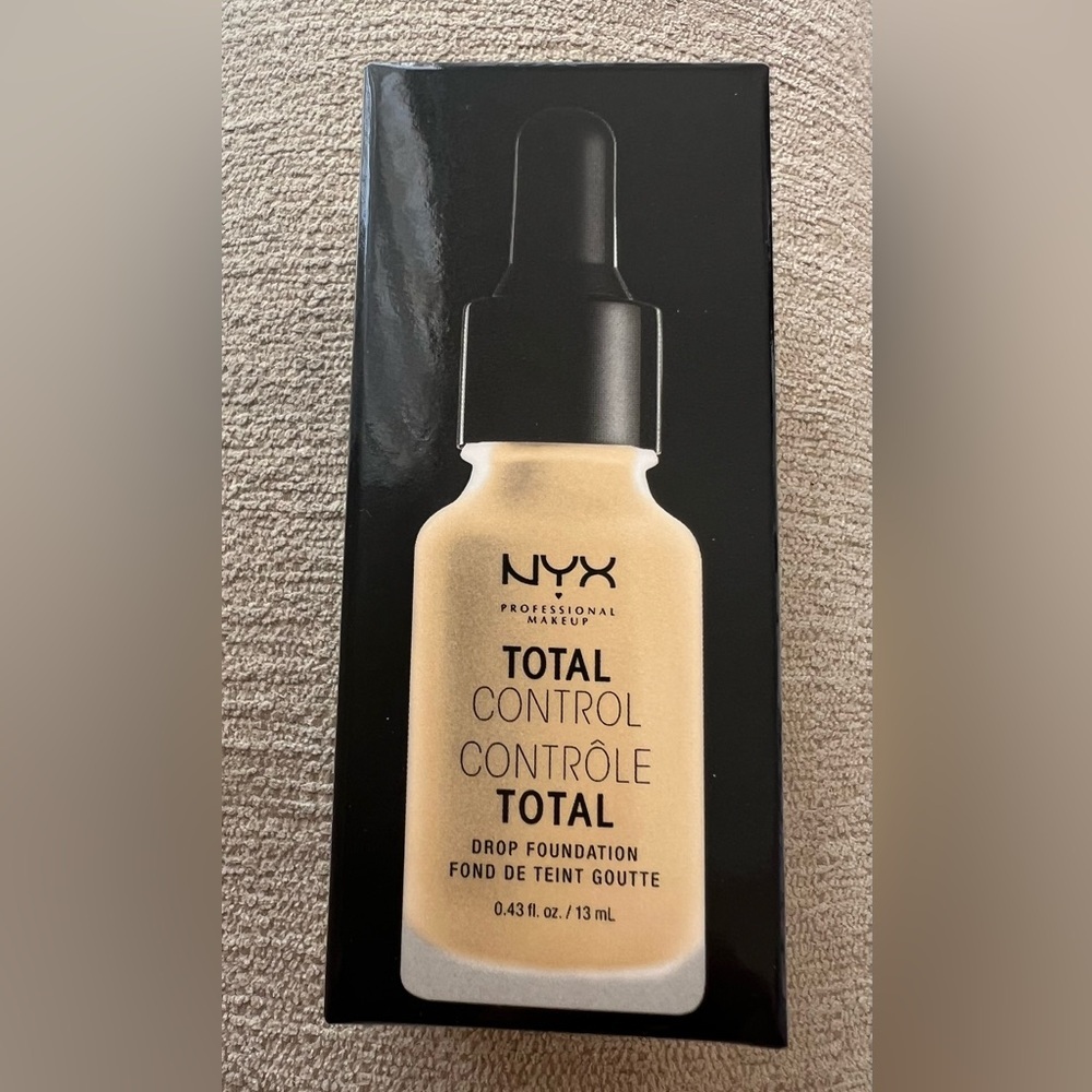NYX Total Control Drop Foundation Natural TCDF07 - NIB - Sealed